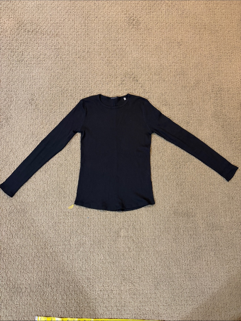 Elite Tahari Women's Classic Long-Sleeve Crew Neck Top - Black Size S